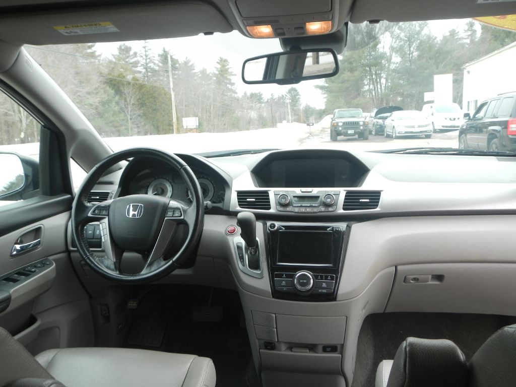 2015 Honda Odyssey Image 27