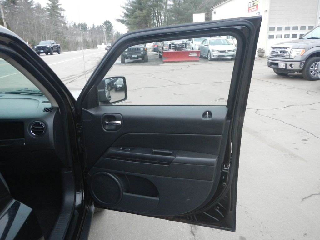 2015 Jeep Patriot Image 11