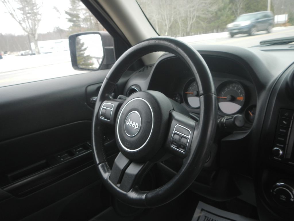 2015 Jeep Patriot Image 12
