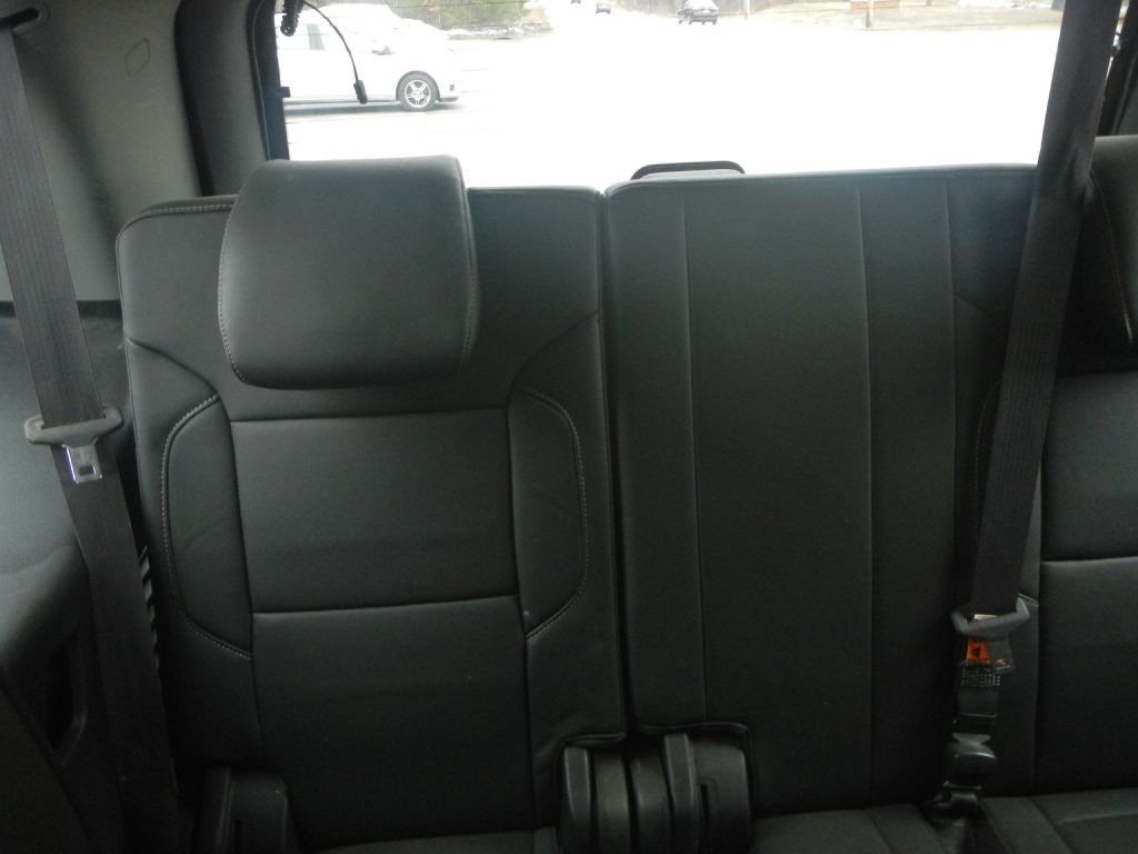 2017 Chevrolet Tahoe Image 6