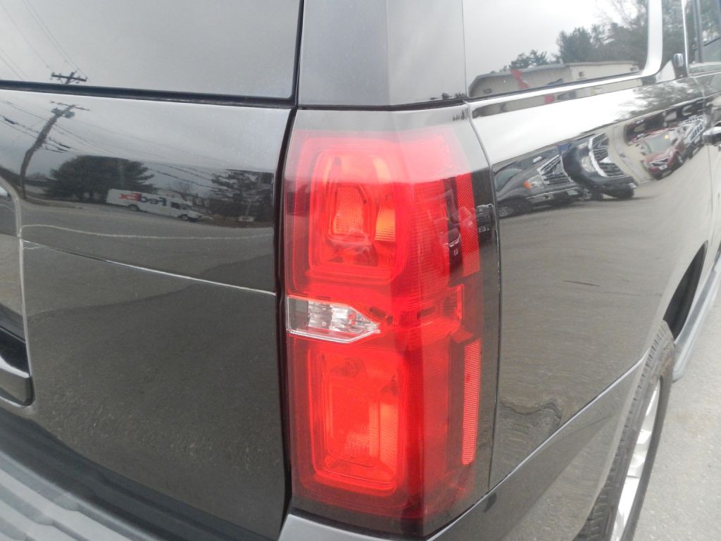 2017 Chevrolet Tahoe Image 31