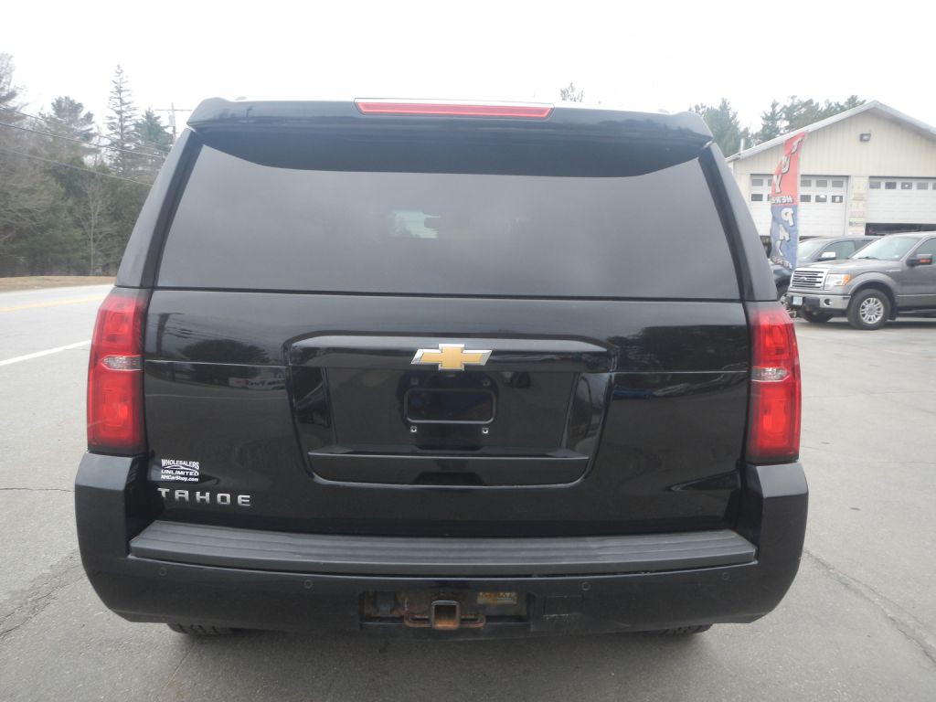 2017 Chevrolet Tahoe Image 32