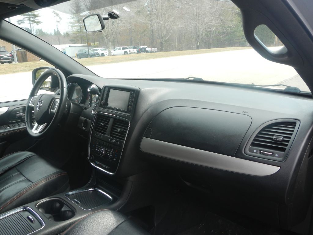 2014 Dodge Grand Caravan Image 4
