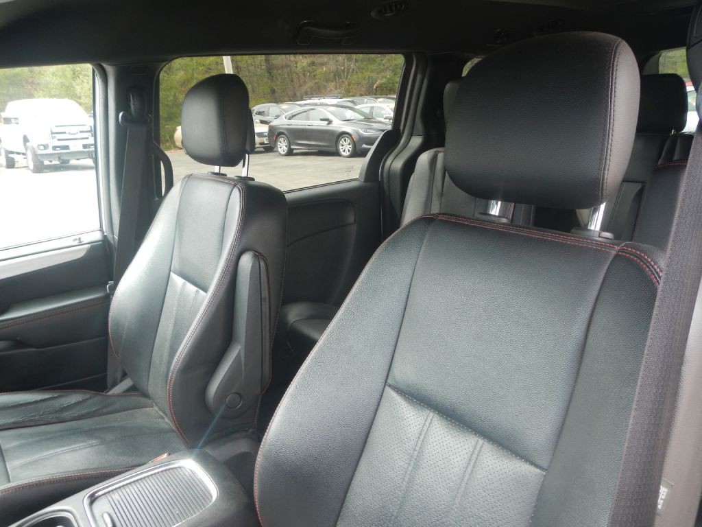 2014 Dodge Grand Caravan Image 11