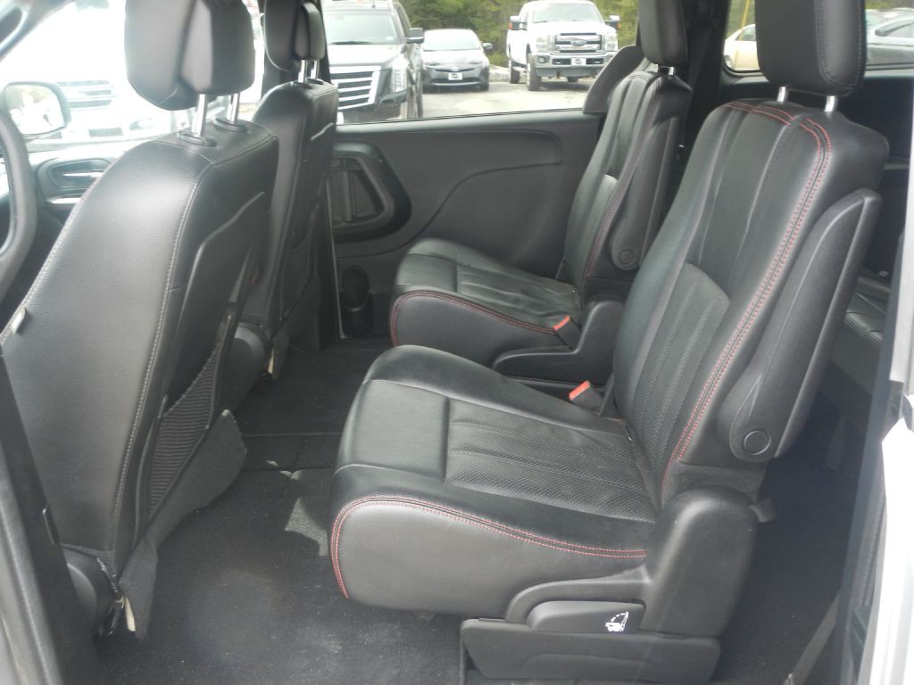 2014 Dodge Grand Caravan Image 38