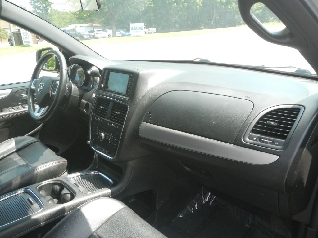 2014 Dodge Grand Caravan Image 3