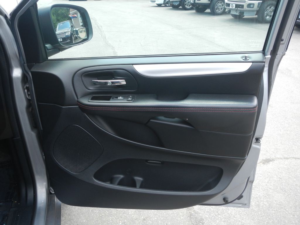 2014 Dodge Grand Caravan Image 18