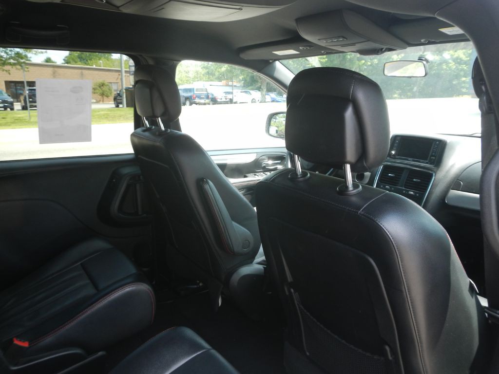 2014 Dodge Grand Caravan Image 28