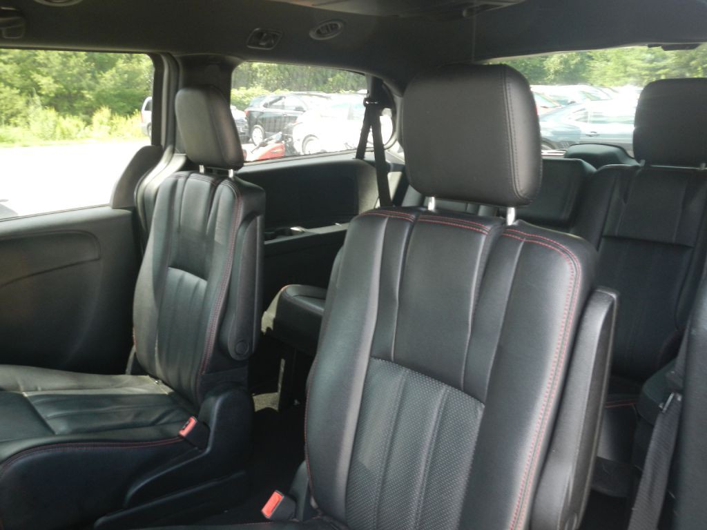 2014 Dodge Grand Caravan Image 45
