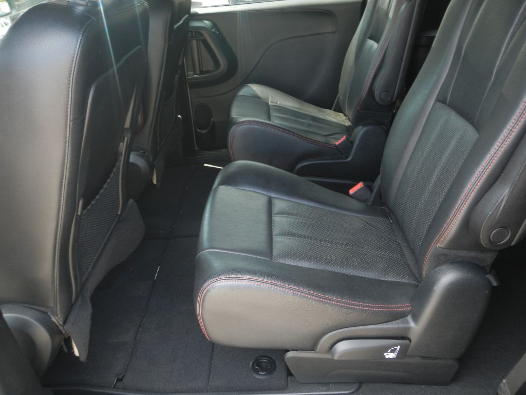 2014 Dodge Grand Caravan Image 47