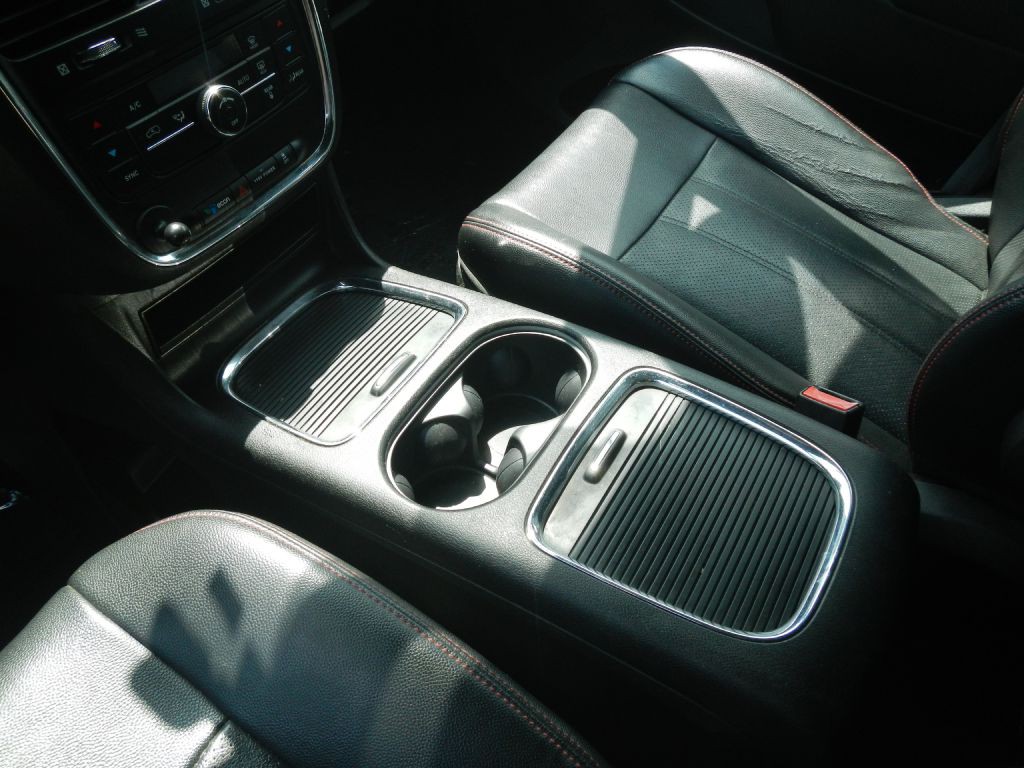 2014 Dodge Grand Caravan Image 56