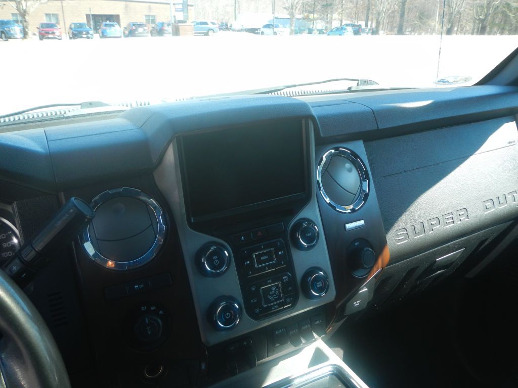 2015 Ford F-350 Image 5