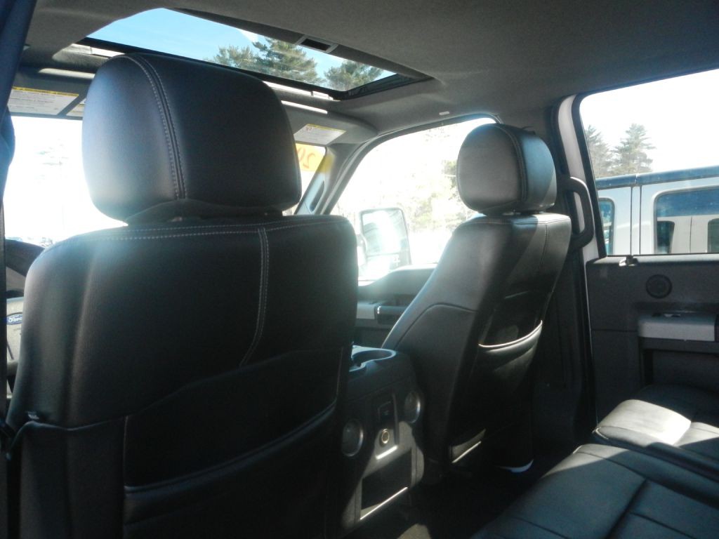 2015 Ford F-350 Image 7