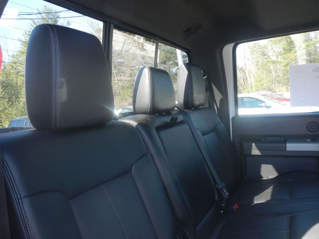 2015 Ford F-350 Image 14