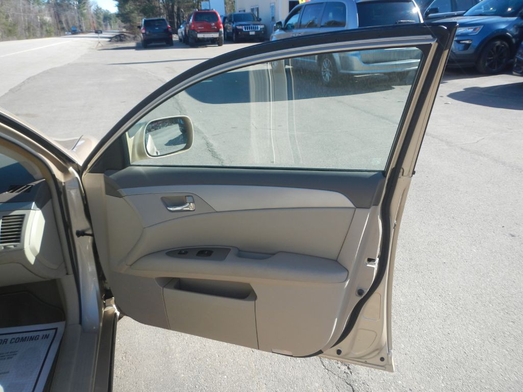 2009 Toyota Avalon Image 19