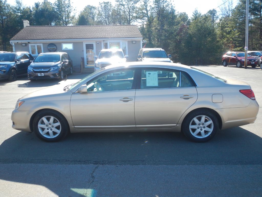 2009 Toyota Avalon Image 32