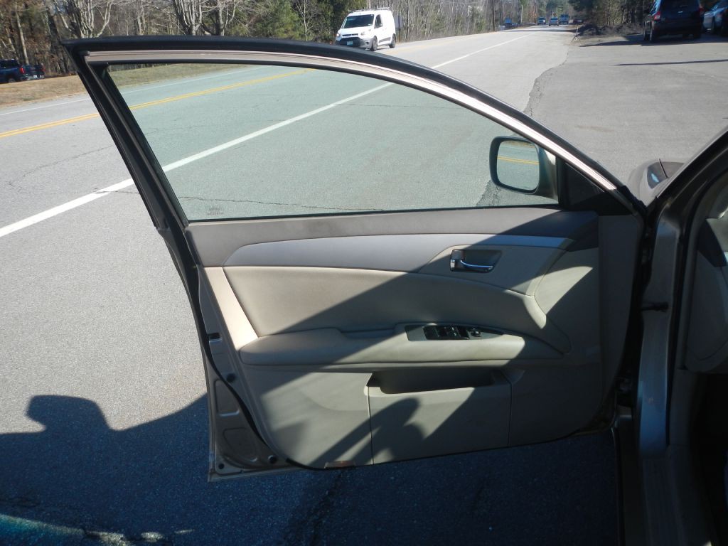 2009 Toyota Avalon Image 39