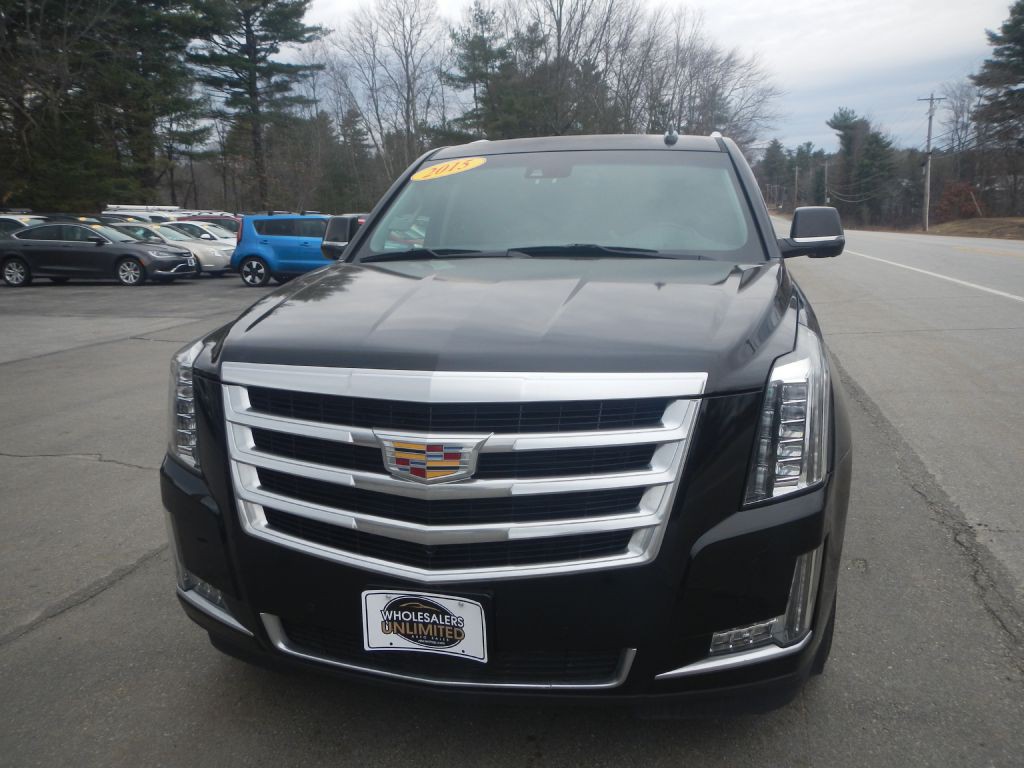 2015 Cadillac Escalade Image 13