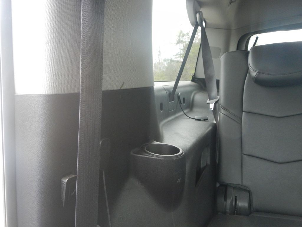 2015 Cadillac Escalade Image 31