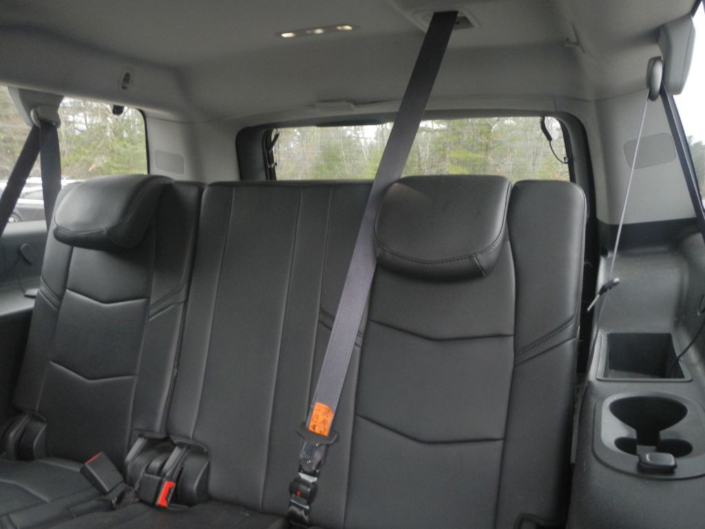 2015 Cadillac Escalade Image 42