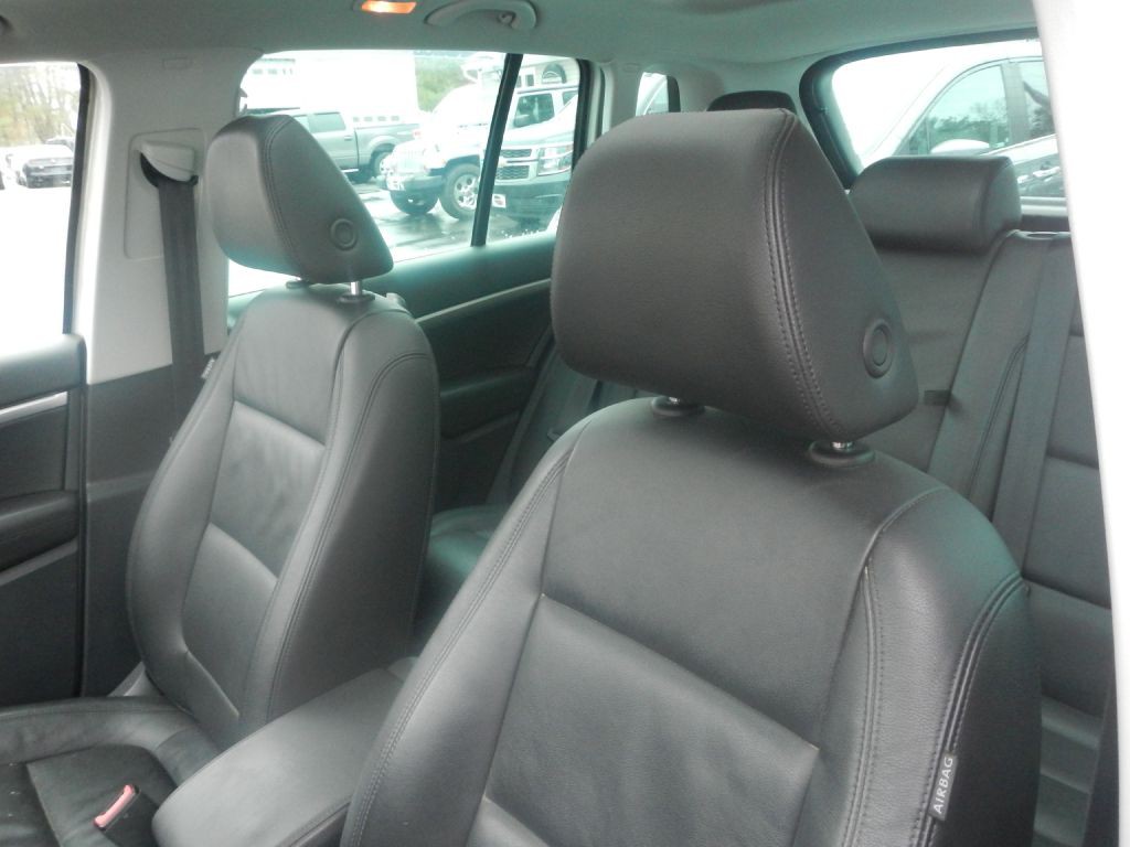 2013 Volkswagen Tiguan Image 9