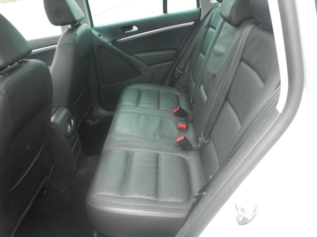 2013 Volkswagen Tiguan Image 13