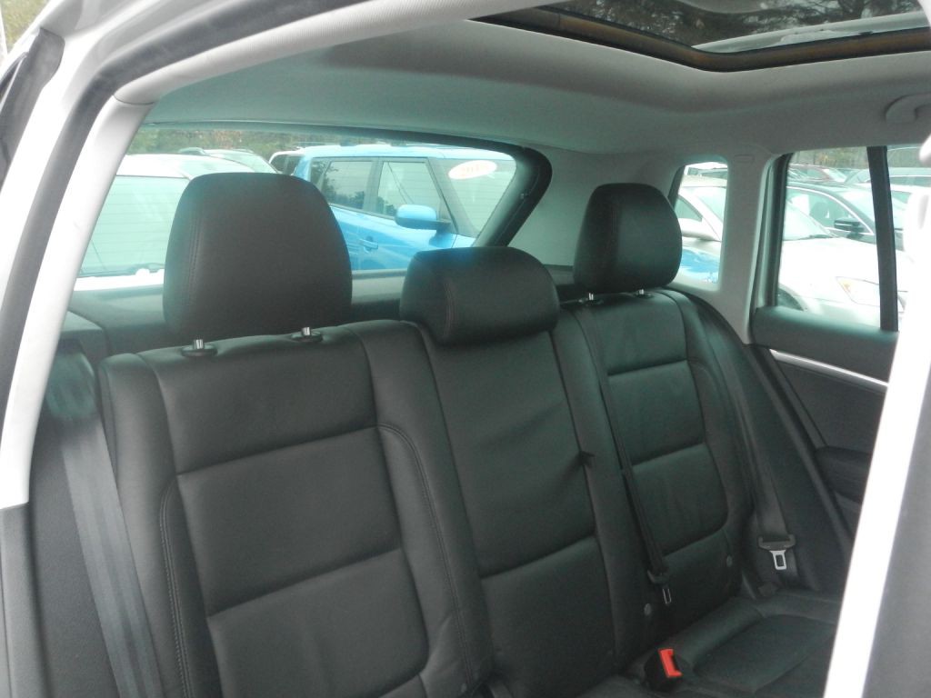 2013 Volkswagen Tiguan Image 21