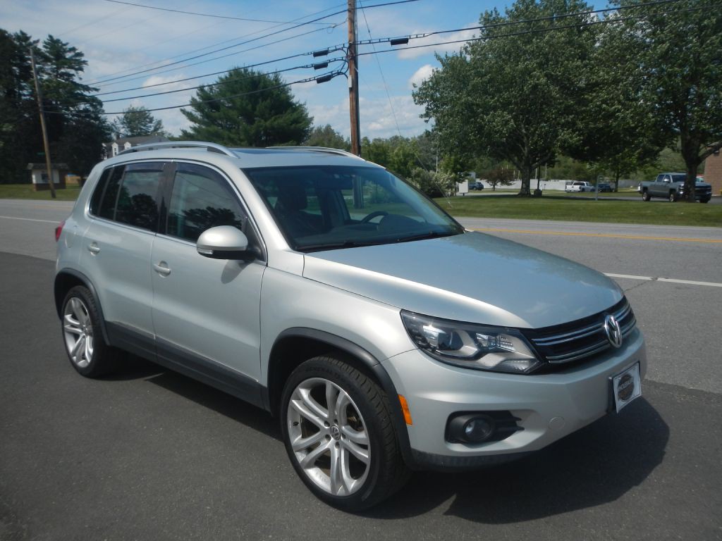 2013 Volkswagen Tiguan Image 1