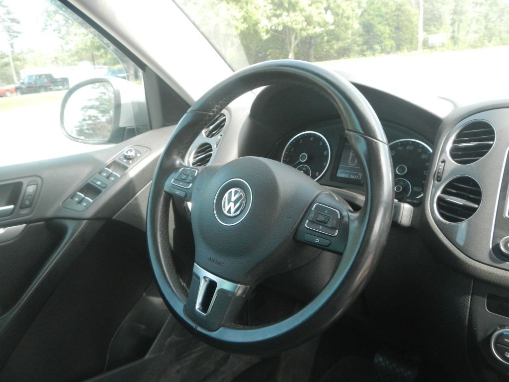2013 Volkswagen Tiguan Image 21