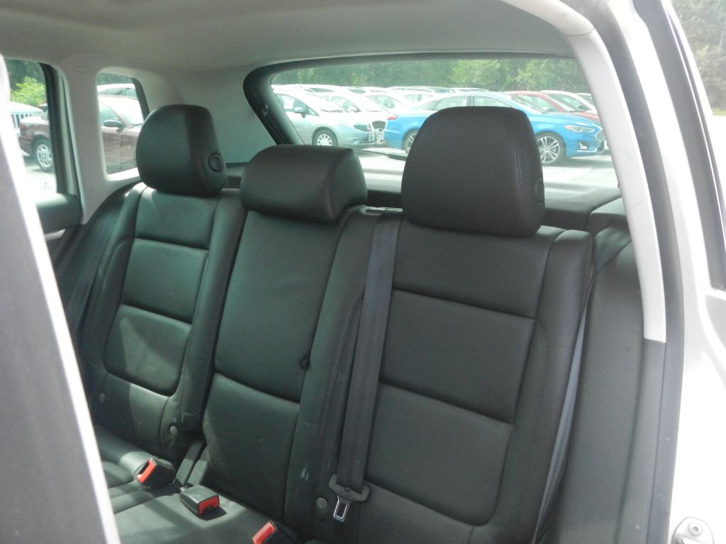 2013 Volkswagen Tiguan Image 40