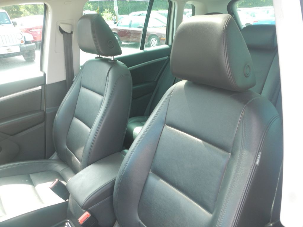 2013 Volkswagen Tiguan Image 46