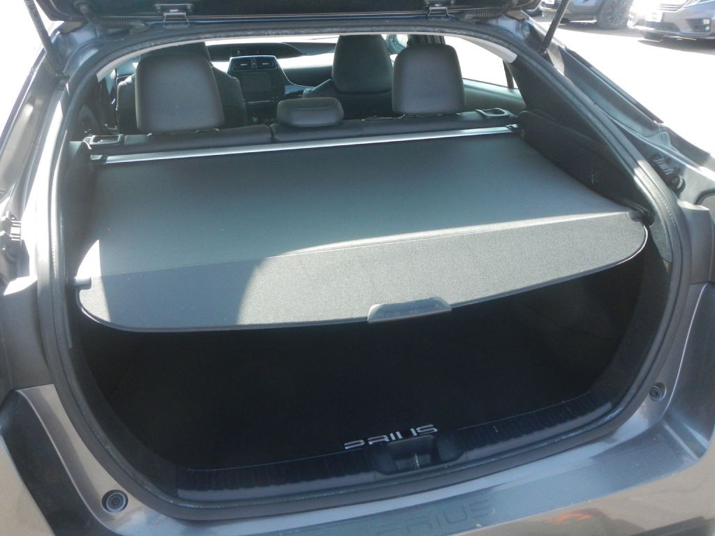 2016 Toyota Prius Image 34