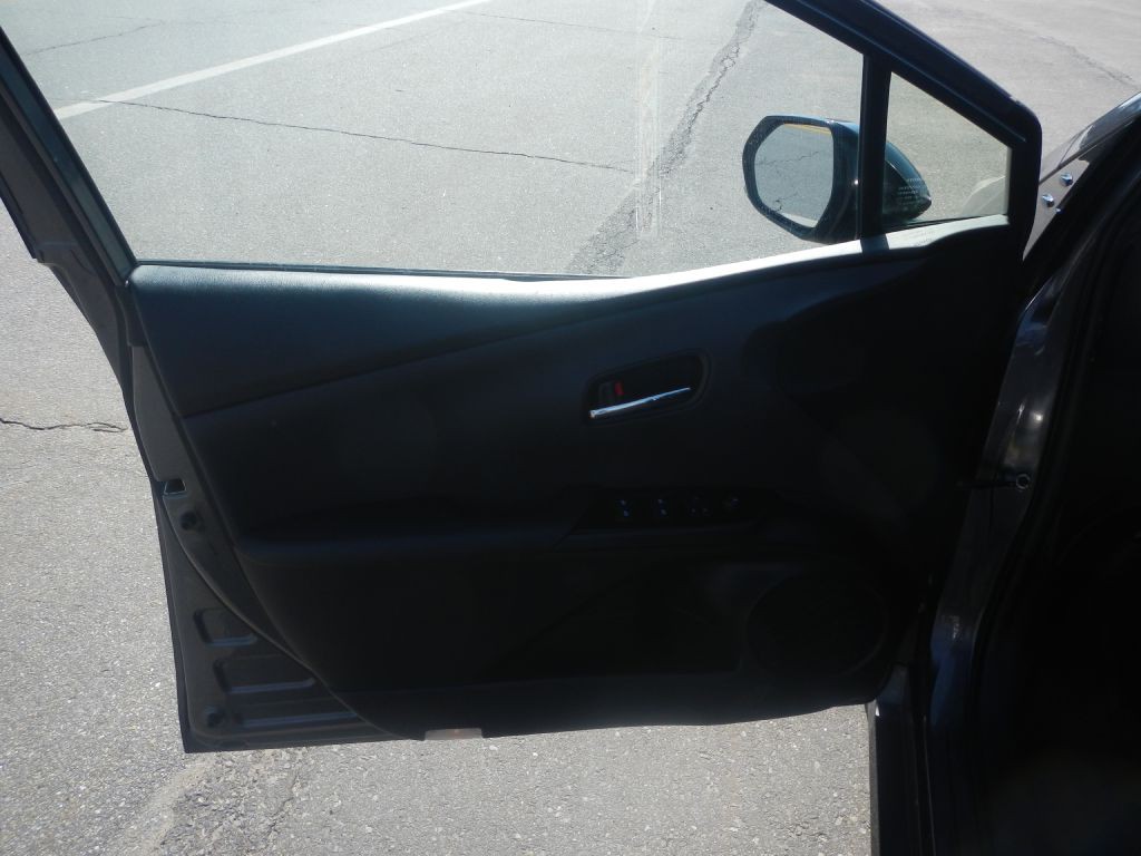 2016 Toyota Prius Image 50