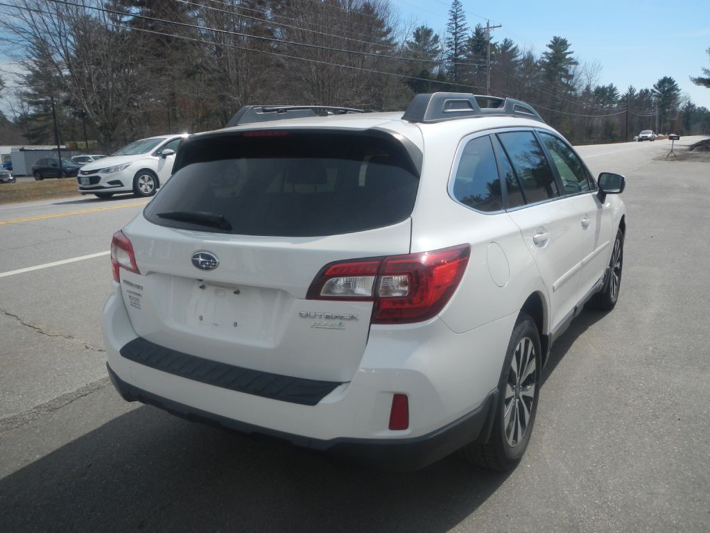 2015 Subaru Outback Image 6
