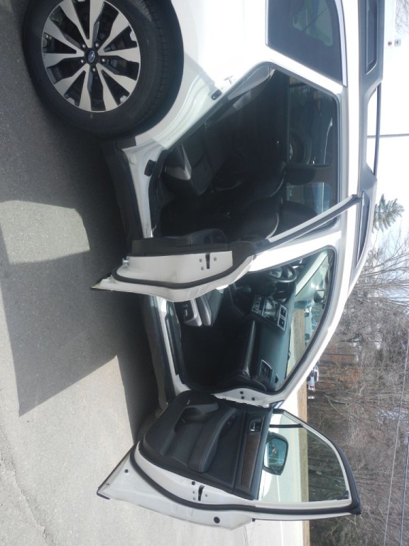 2015 Subaru Outback Image 13