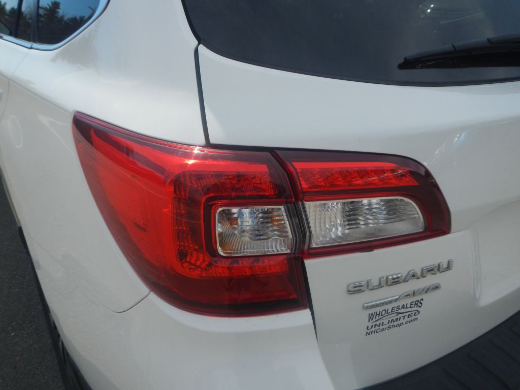 2015 Subaru Outback Image 29