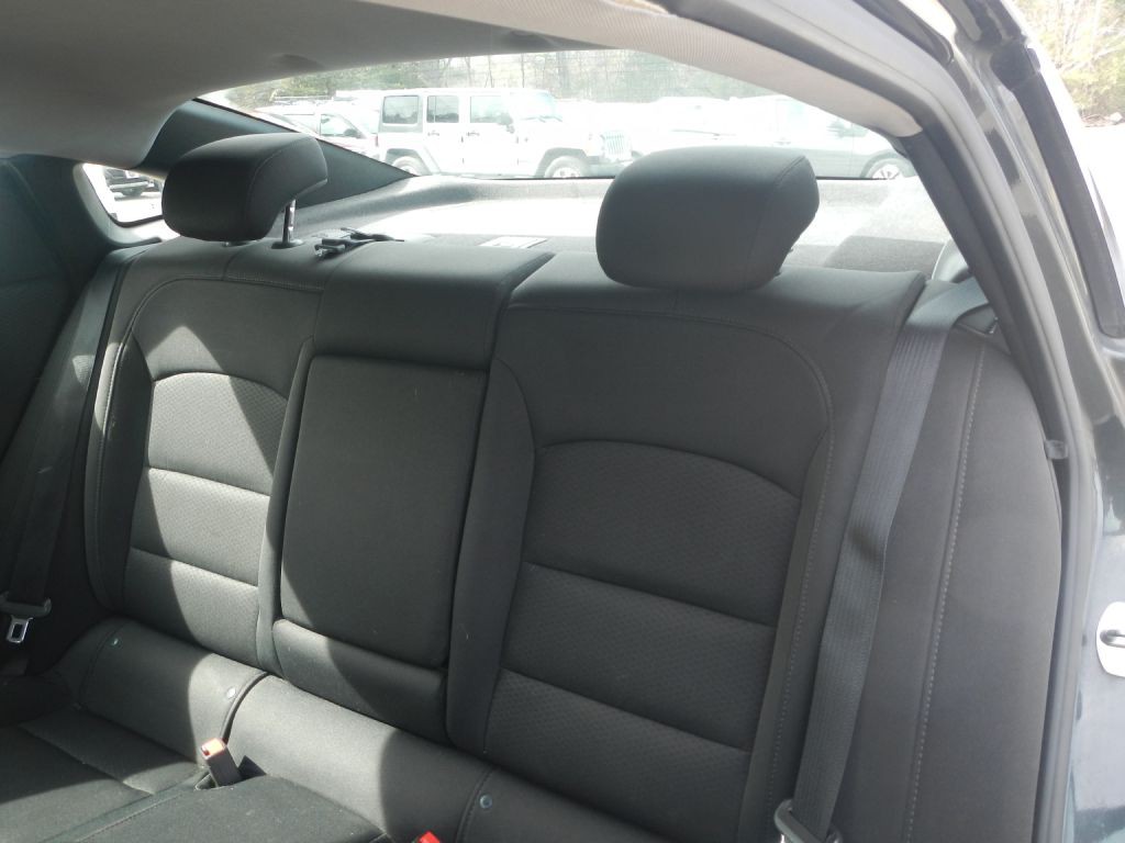 2018 Chevrolet Malibu Image 8