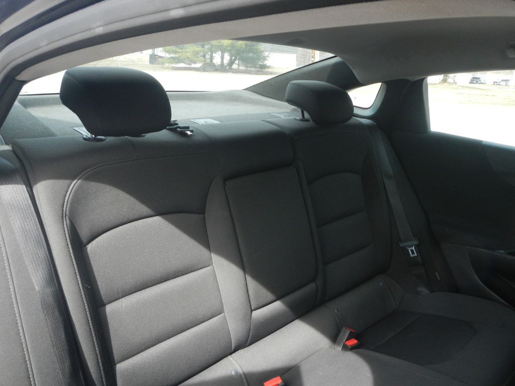 2018 Chevrolet Malibu Image 24