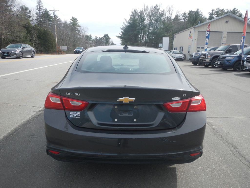 2018 Chevrolet Malibu Image 25