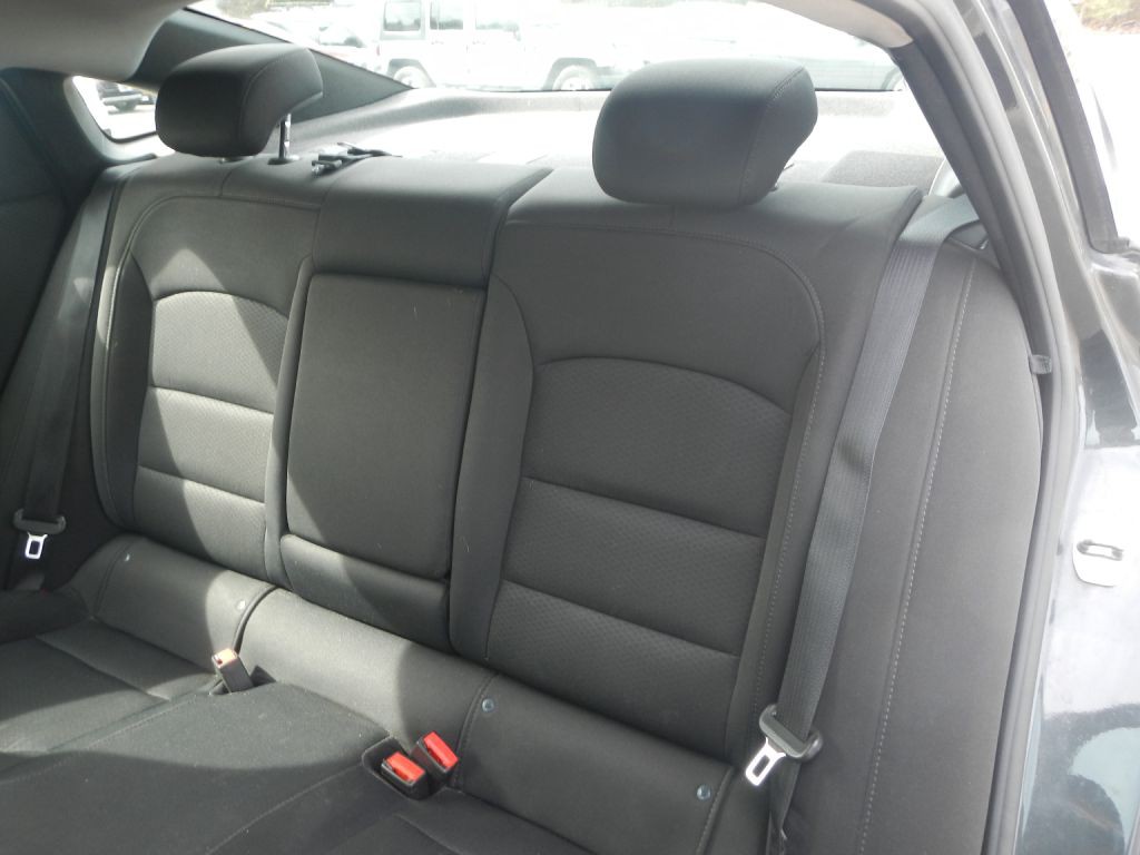 2018 Chevrolet Malibu Image 33