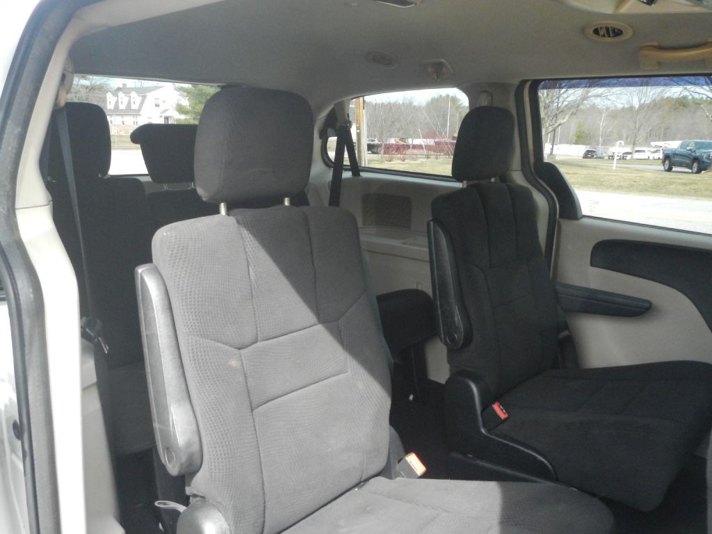 2013 Dodge Grand Caravan Image 5