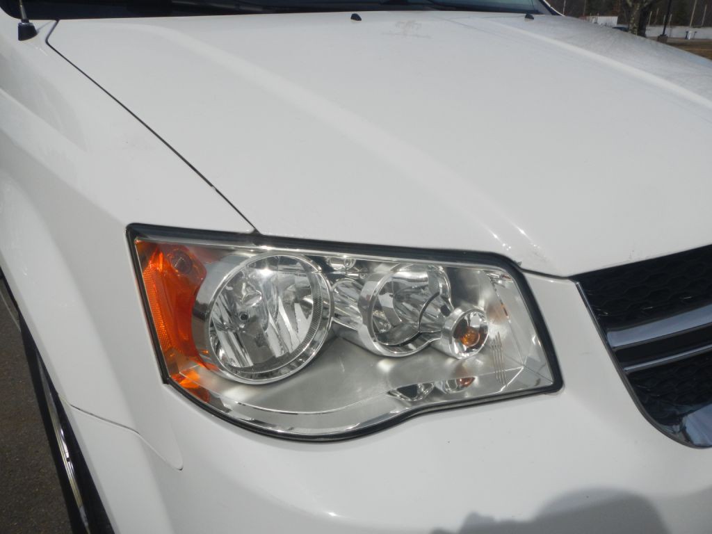 2013 Dodge Grand Caravan Image 13