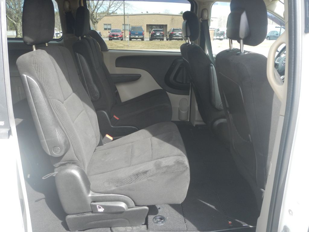 2013 Dodge Grand Caravan Image 22