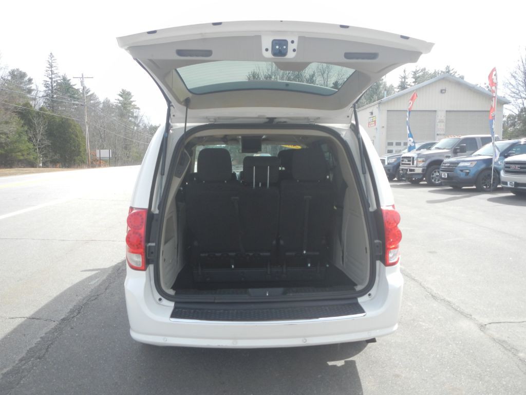 2013 Dodge Grand Caravan Image 32