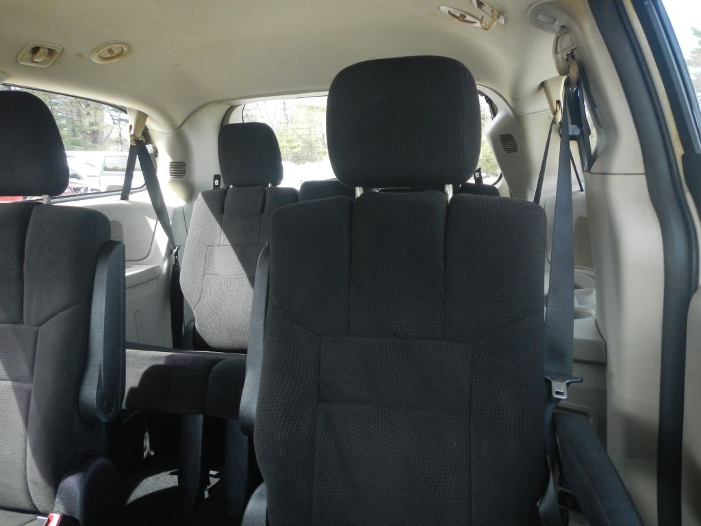 2013 Dodge Grand Caravan Image 38