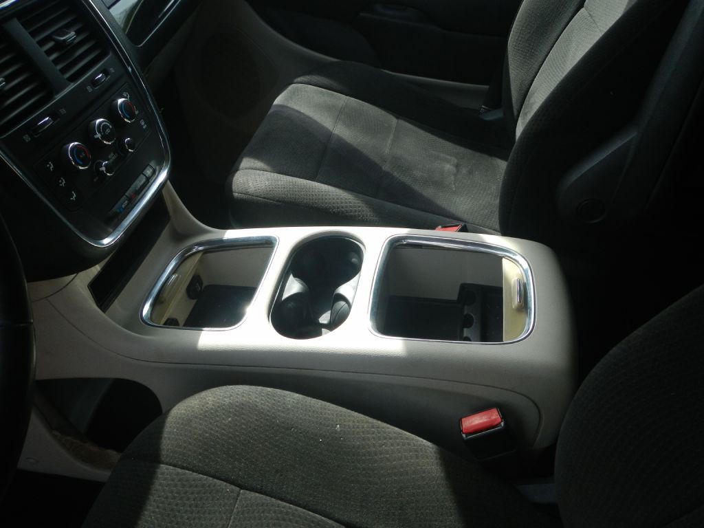 2013 Dodge Grand Caravan Image 44