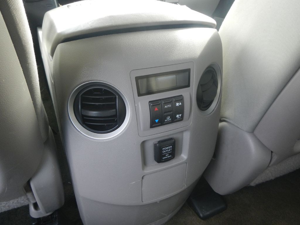 2015 Honda Pilot Image 40