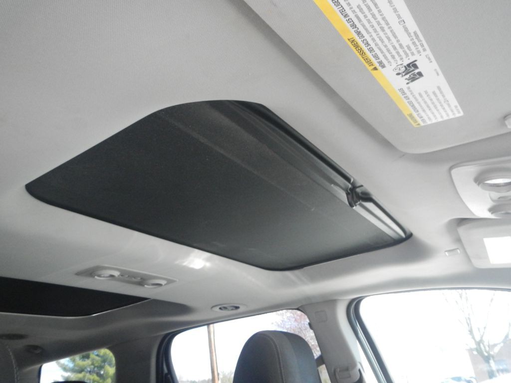 2016 GMC Acadia Image 27