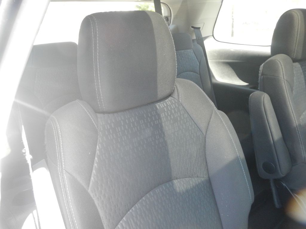 2016 GMC Acadia Image 35