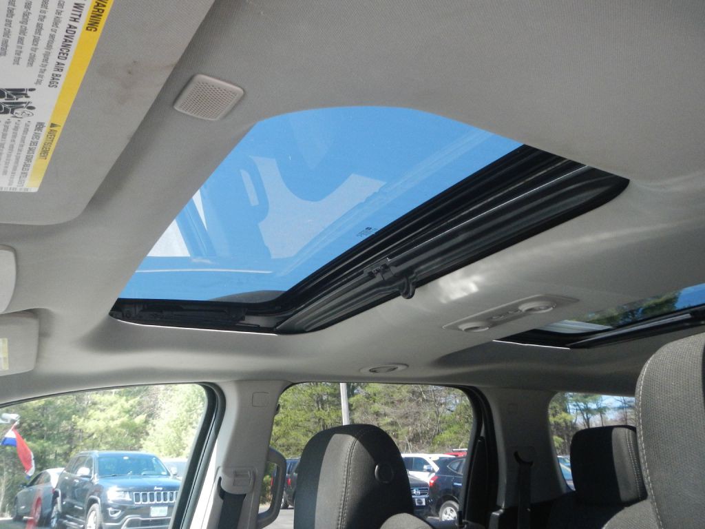 2016 GMC Acadia Image 56
